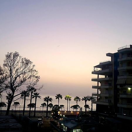 Hotel Noel Vlore Bagian luar foto