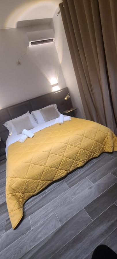 Hotel Noel Vlore Bagian luar foto