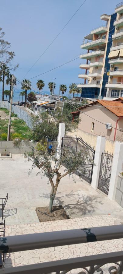Hotel Noel Vlore Bagian luar foto